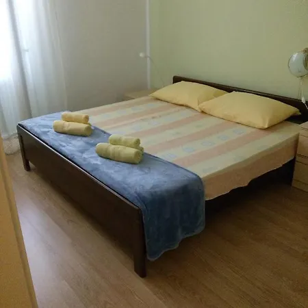Apartment App Dado